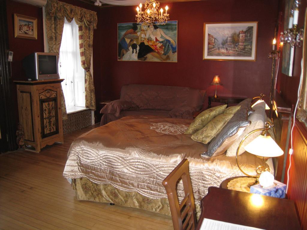 Castel D'Amerique Francaise Quebec City Room photo